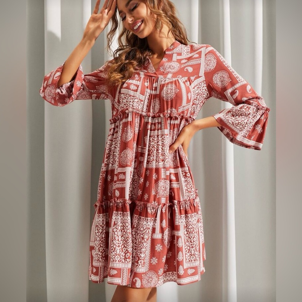 Red Paisley Print Boho Style Dress With Belle Sleeves (M)